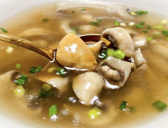 S3. 草菇蛋花汤 / Soupe Aux Champignons Et Oeufs / Mushrooms and Eggs Soup